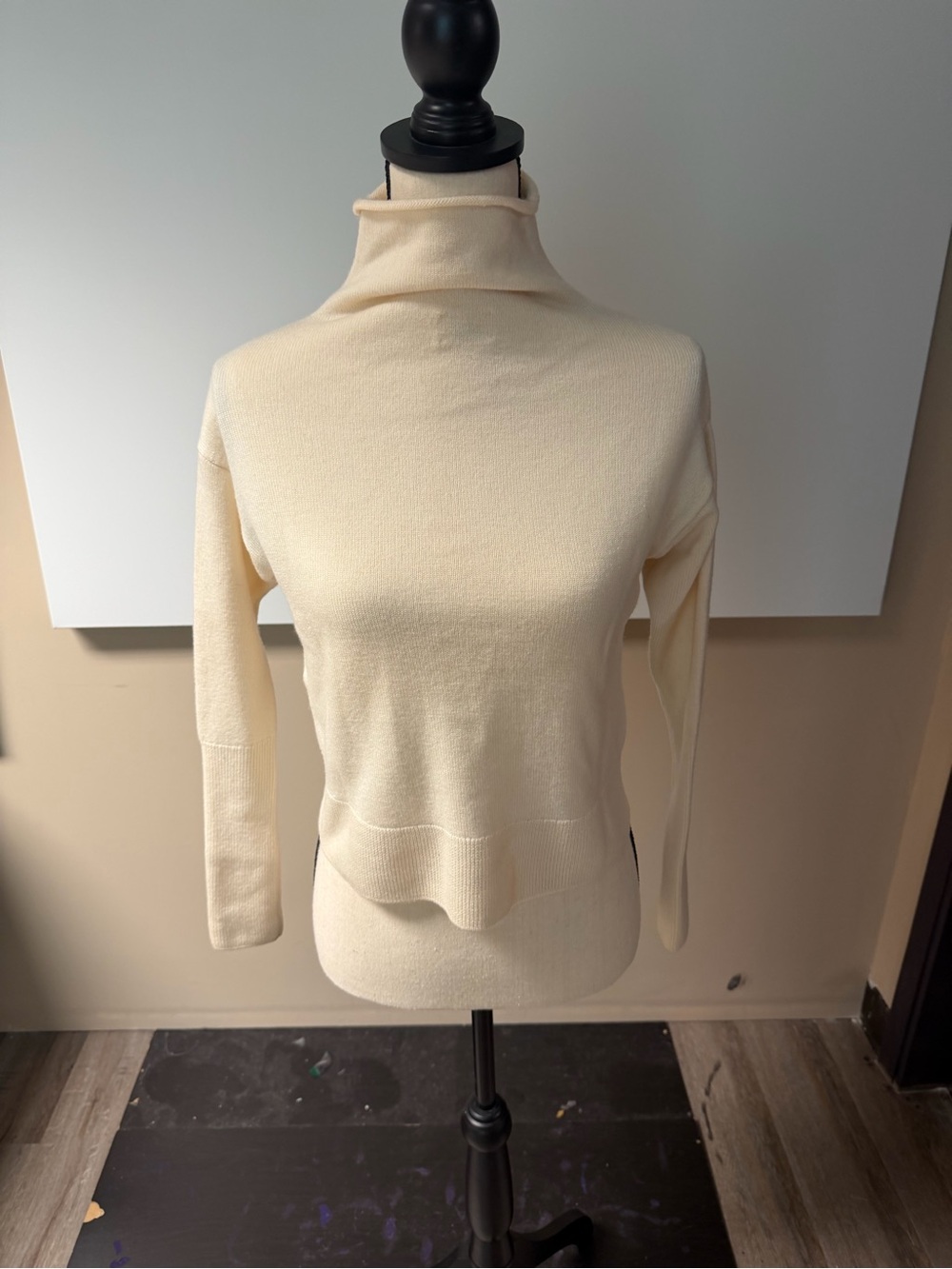 Wilfred Cream Turtleneck Sweater